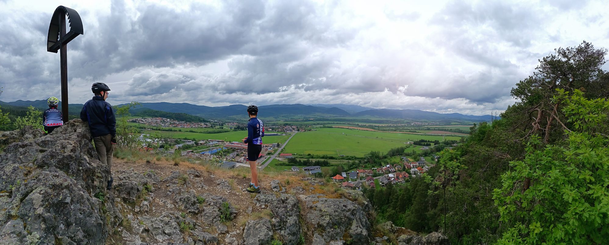 2026_05_15_Hliník17